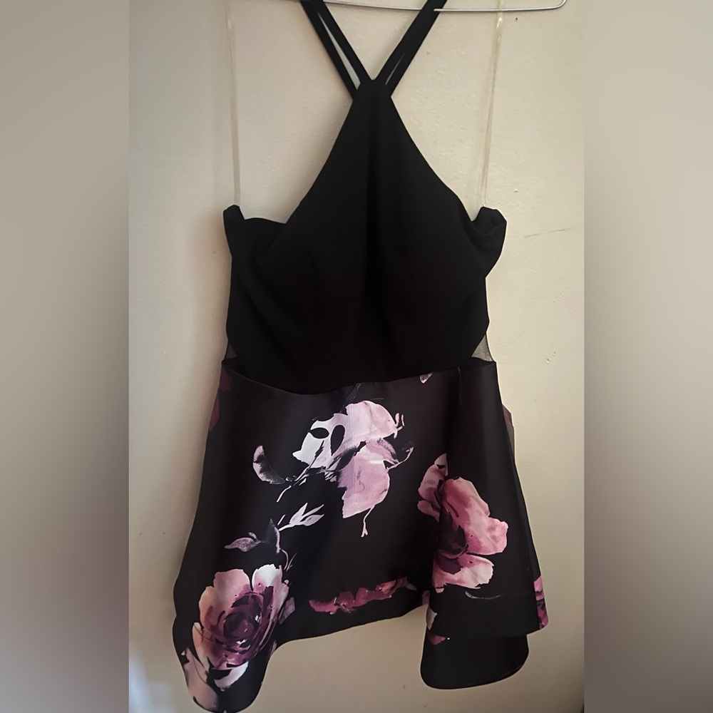 Floral dress never worn